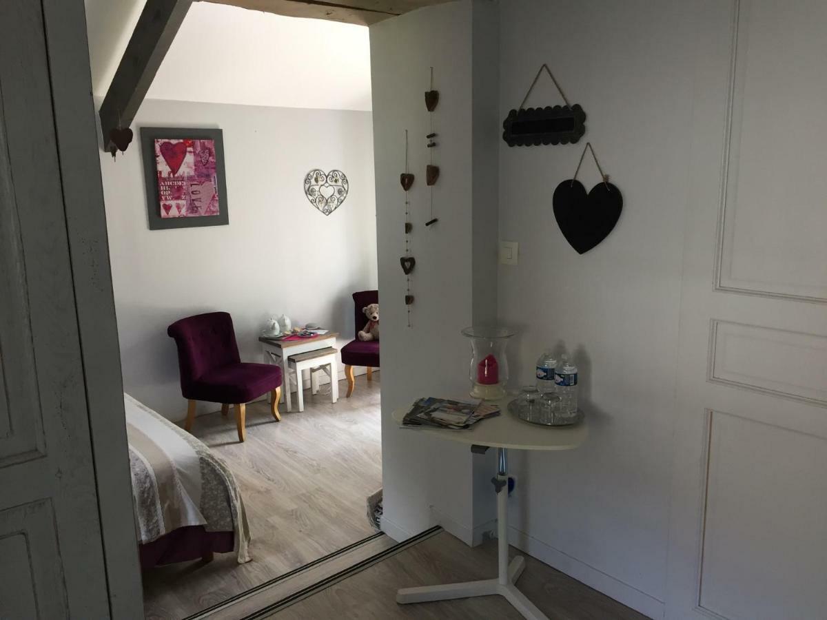 Bed and Breakfast Le Moulin De La Castellerie Moon-sur-Elle Exterior foto